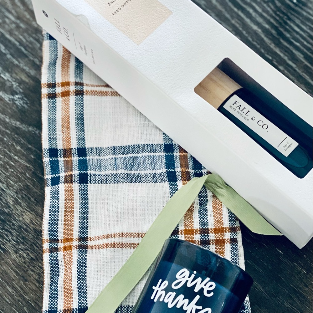 Autumn 🍂 kitchen home decor box.